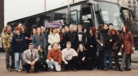 Gruppenfoto Teilnehmer der OTF-Fahrt nach London im März 1998